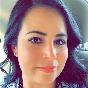 Meet your Posher, Verónica